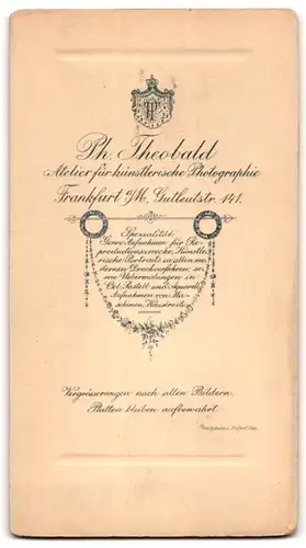 Fotografie Ph. Theobald, Frankfurt / Main, Gutleutstr. 141, niedlicher Knabe mit Ball & Matrosenmütze im Kleidchen