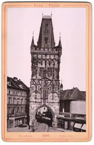 Fotografie Lichtdruck Römmler & Jonas, Dresden, Ansicht Prag, Blick auf den Pulverthurm mit Geschäften