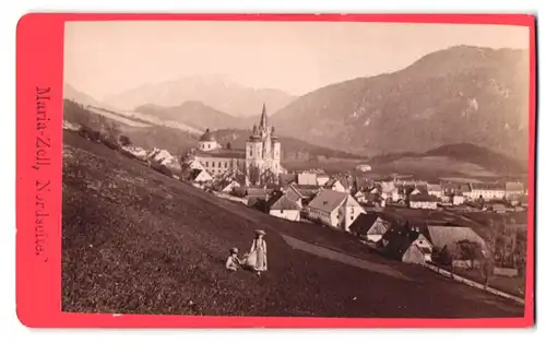 Fotografie Nicolaus Kuss, Mariazell, Ansicht Mariazell, Ortspartie von Norden mit der Kirche