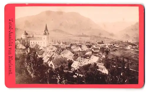 Fotografie Nicolaus Kuss, Mariazell, Ansicht Mariazell, Totalansicht vom Ort