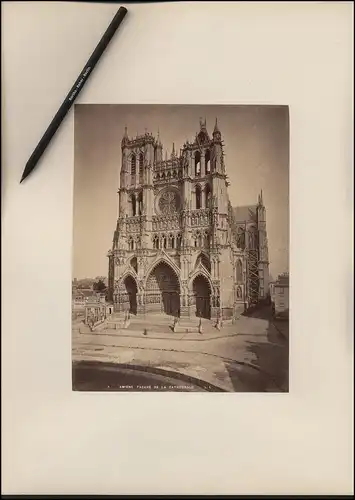 Fotografie L. L. - Leon & Levy, Paris, Ansicht Amiens, Facade de la Cathedrale