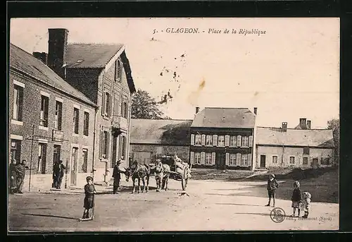 AK Glageon, Place de la République