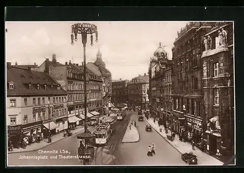 AK Chemnitz i. Sa., Johannisplatz und Theaterstrasse mit Strassenbahnen