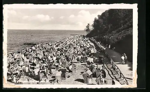 AK Sellin /Rügen, Blick auf den Strand