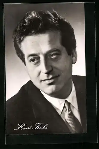 AK Schauspieler Horst Kube in dunklem Anzug