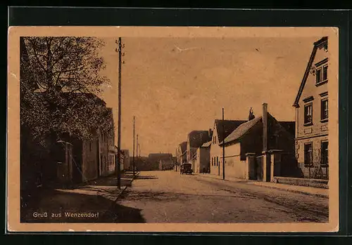AK Wenzendorf, Strassenpartie mit Gasthaus und Colonialwaren Otto Stiller