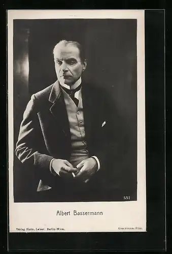 AK Schauspieler Albert Bassermann mit nachdenklichem Blick