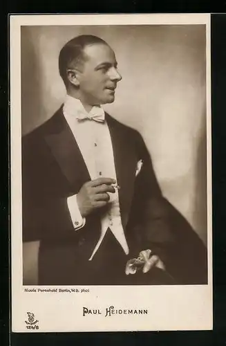 AK Schauspieler Paul Heidemann im Frack