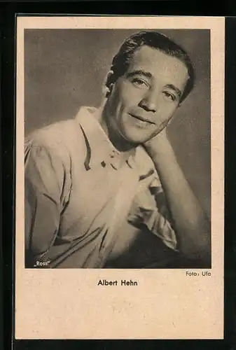 AK Schauspieler Albert Hehn mit leichtem Lächeln