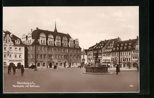 AK Naumburg a. S., Marktplatz mit Rathaus