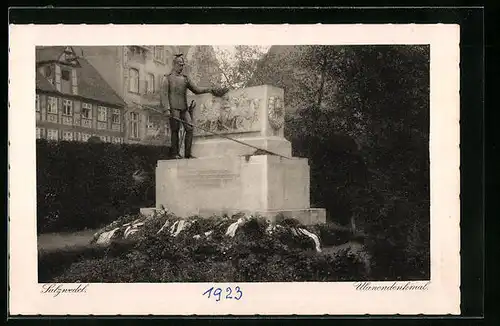 AK Salzwedel, Ulanendenkmal