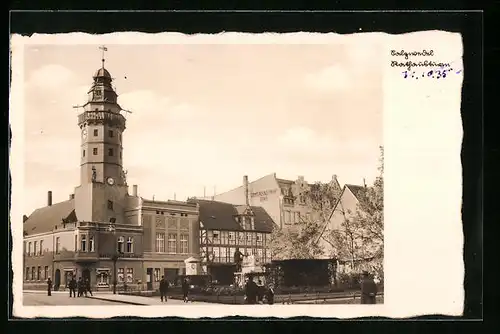 AK Salzwedel, Rathausturm und Hotel schwarzer Adler