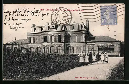 AK Saint-Marcel, La Mairie et les Écoles