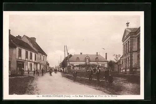 AK Illiers-l`Évêque, La Rue Principale et Place de la Mairie