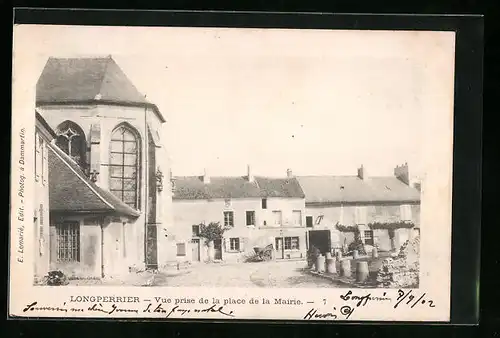 AK Longperrier, Vue prise de la place de la Mairie