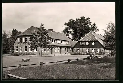 AK Undeloh, Jugendherberge im Naturschutzpark Lüneburger Heide