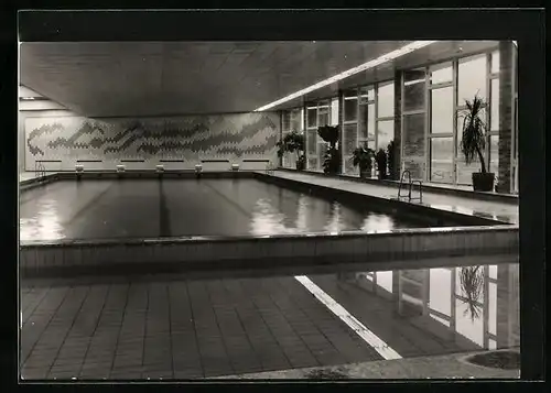 AK Klink / Müritz, FDGB-Ferienobjekt Erholungsheim Herbert Warnke, Schwimmhalle