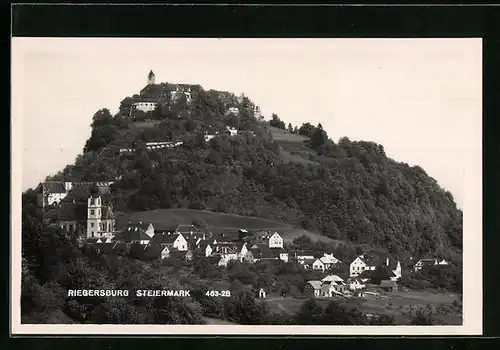 AK Riegersburg i. d. Steiermark, Generalansicht mit dem Schloss