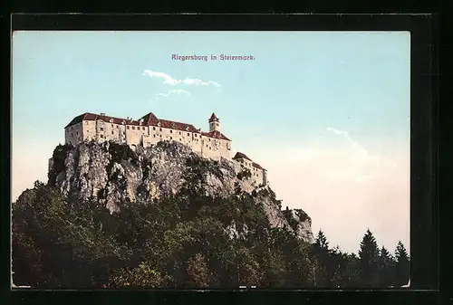 AK Riegersburg i. d. Steiermark, unter der Burg hoch auf dem Fels