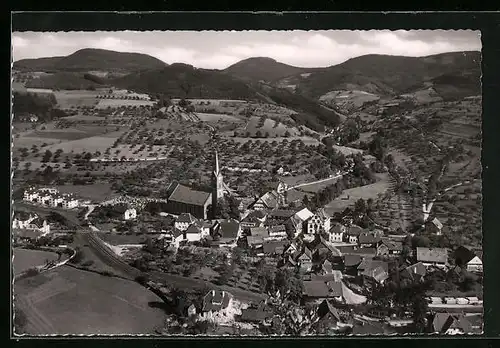 AK Oberharmersbach im Schwarzwald, Generalansicht, Fliegeraufnahme