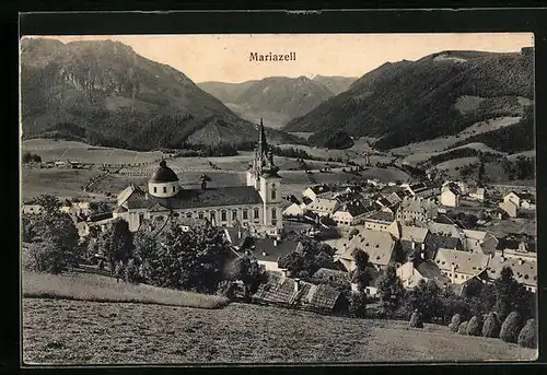 AK Mariazell i. Steiermark, Blick vom Feld auf den Ort und die Basilika