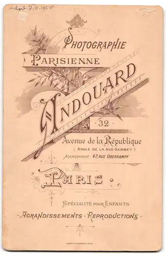 Fotografie Andouard, Paris, Avenue de la République, Kinderpaar in modischer Kleidung