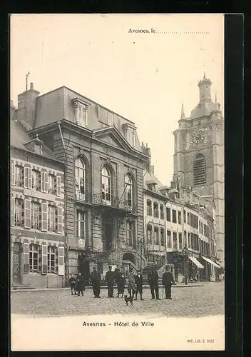 AK Avesnes, Hôtel de Ville