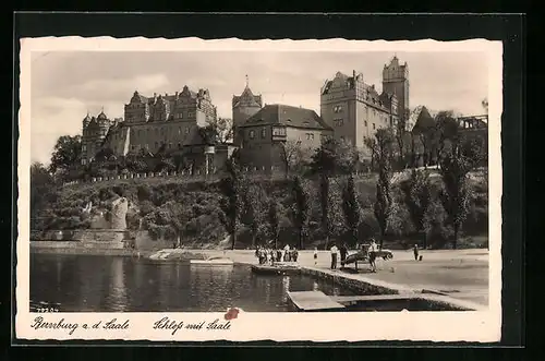 AK Bernburg /Saale, Schloss mit Saale