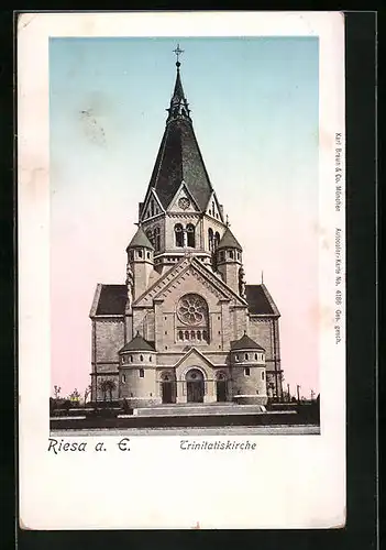 AK Riesa a. E., Frontalansicht der Trinitatiskirche