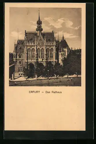 AK Erfurt, Das Rathaus mit Strassenpartie