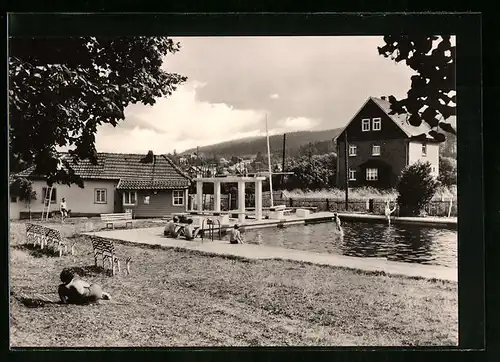 AK Winterstein /Th., Schwimmbad - Becken, Liegewiese, Gebäude