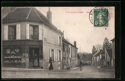 AK Viels-Maisons, La Rue