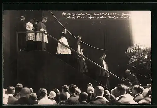 Foto-AK Stuttgart, 64. Katholikentag 1925, Nach Beendigung des Festgottesdienstes