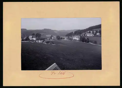 Fotografie Brück & Sohn Meissen, Ansicht Bärenfels, Panorama der Ortschaft