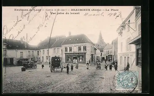 AK Beaurieux, La Place, Vue prise du levant