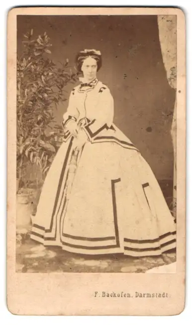 Fotografie F. Backofen, Darmstadt, Portrait Marie von Hessen-Darmstadt, Zarin von Russland 0