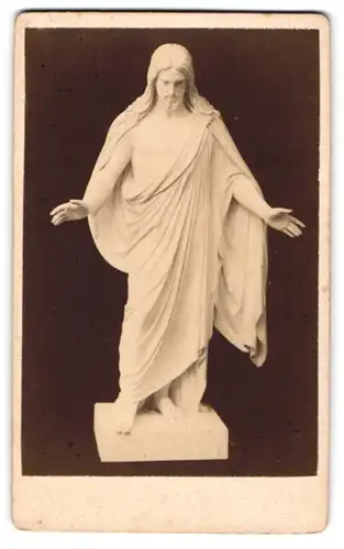 Fotografie unbekannter Fotograf und Ort, Statue des Jesus Christus
