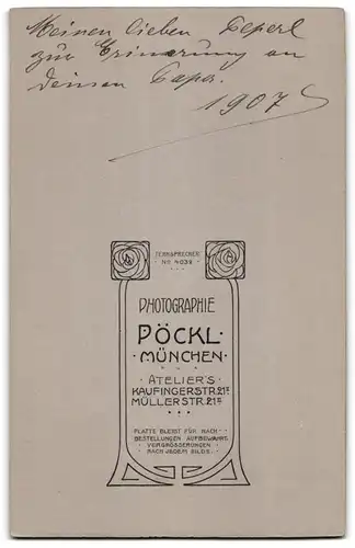 Fotografie Oscar Pöckl, München, Portrait Schützenkönig mit Schützenkette, Münchner Kindl, 1907