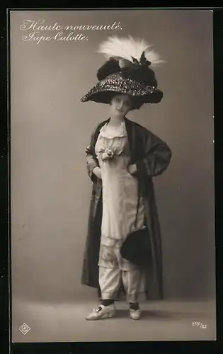 AK Haute nouveauté, Tupe-Culotte.
