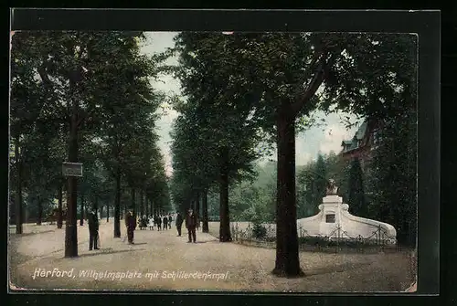AK Herford, Wilhelmsplatz mit Schillerdenkmal