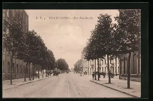 AK Tourcoing, rue Faidherbe, Strassenpartie