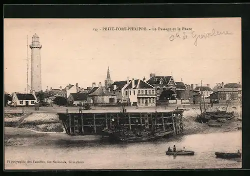 AK Petit-Fort-Philippe, Le Passage et le Phare