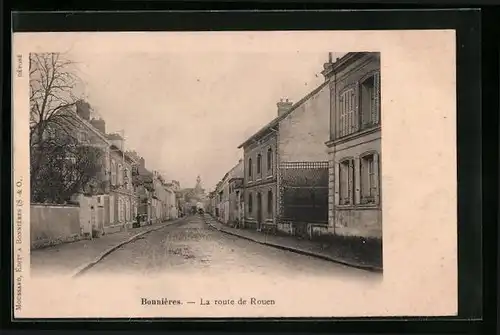 AK Bonnières, La route de Rouen