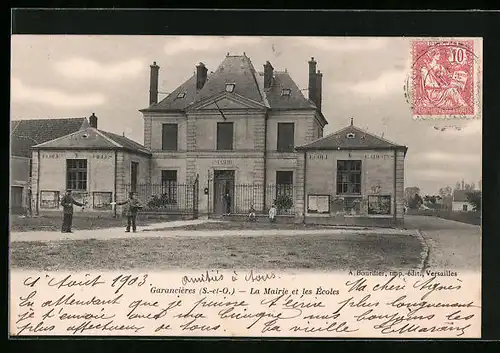 AK Garancières, La Mairie et les Écoles