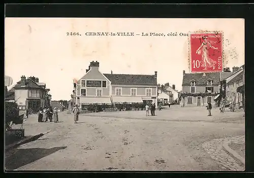 AK Cernay-la-Ville, La Place