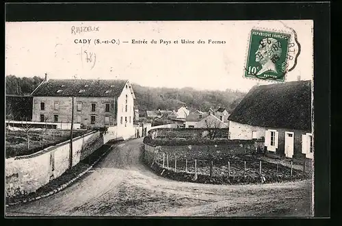AK Cady, Entrée du Pays et Usine des Formes