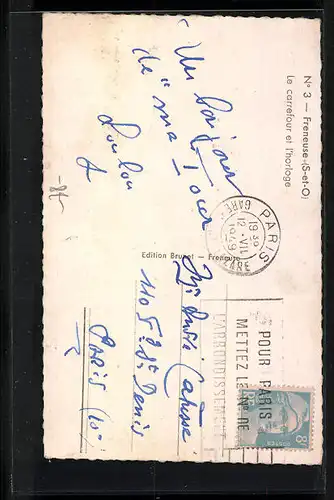 AK Freneuse, Le carrefour et l`horloge