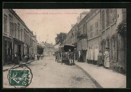 AK Bonnières-sur-Seine, La Grande-Rue