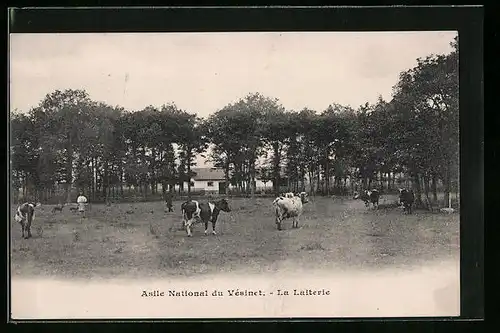 AK Vésinet, La Laiterie