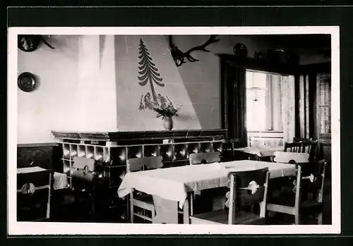 AK Schmiedefeld a. Rstg., Berggasthaus Stutenhaus, Innenansicht